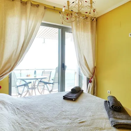 Апартаменты Sea Front Callas De *