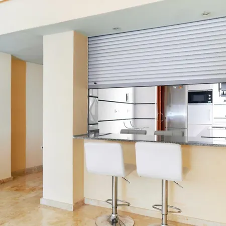 Apartment Sea Front Callas De *