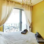 Apartment Sea Front Callas De *